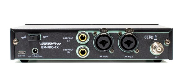 PROFESSIONAL LONG-RANGE UHF STEREO WIRELESS IN-EAR MONITOR SYSTEM WITH WIRELESS-ON-CHIP TECHNOLOGY